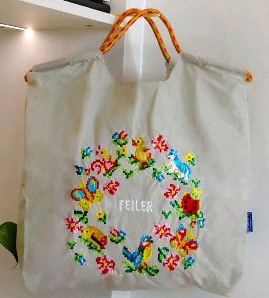 新品 Мサイズ 刺繍バッグ エコバッグ トートバッグ ヒヨコ柄 花柄 ハイジ FEILERロゴ刺繍