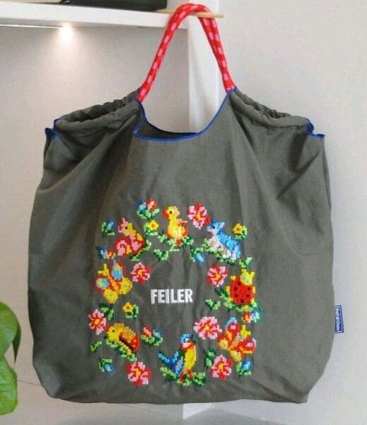 新品 Мサイズ 刺繍バッグ エコバッグ トートバッグ ヒヨコ柄 花柄 ハイジ FEILERロゴ刺繍 グレー