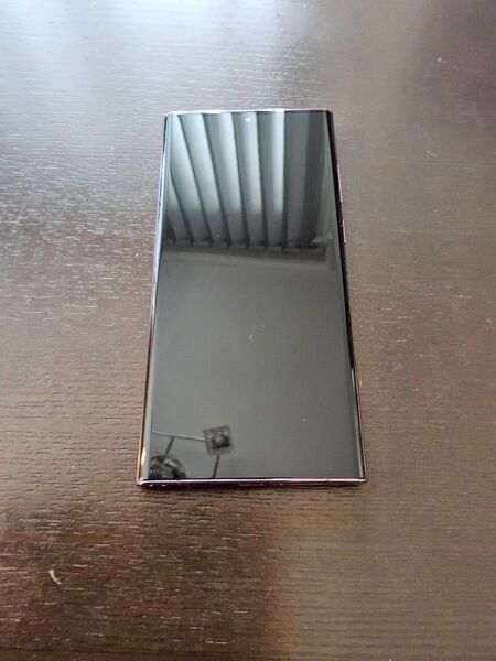 修理後未使用 Galaxy S22 ウルトラ バーガンディau版 auにて修理、新品同様品 SIMフリー