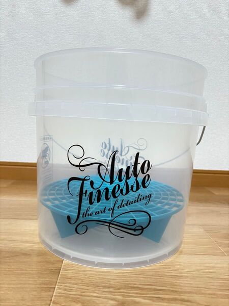 オートフィネス洗車用バケツ 16L