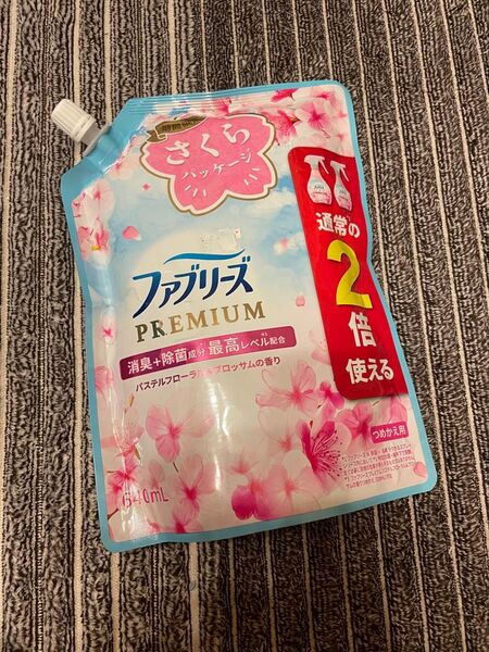 ファブリーズ プレミアム つめかえ用 640mL さくら