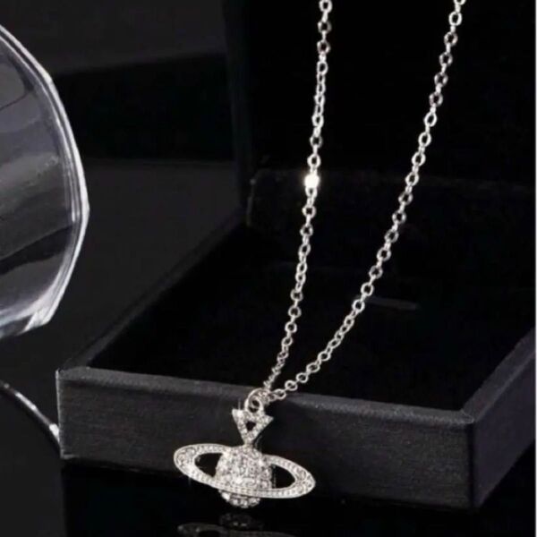 Vivienne Westwood ネックレス