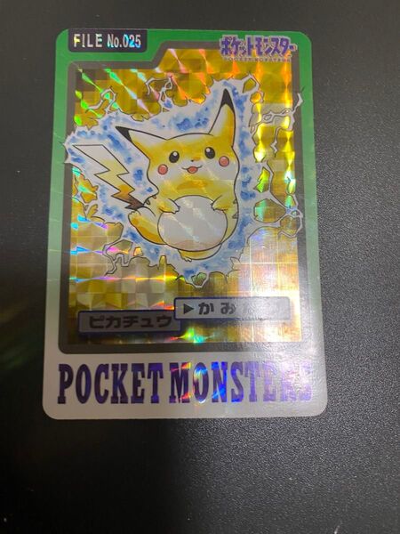 ポケットモンスター カードダス 当時物 ピカチュウ かみなり キラ BANDAI バンプレスト