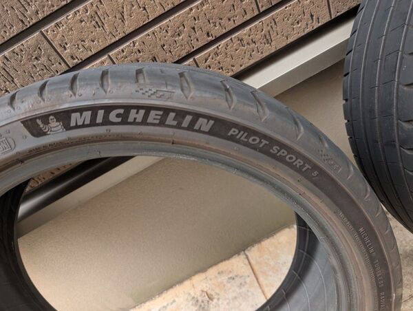 MICHELIN PILOT SPORT 5 205/40 ZR18 2本セットバリ山