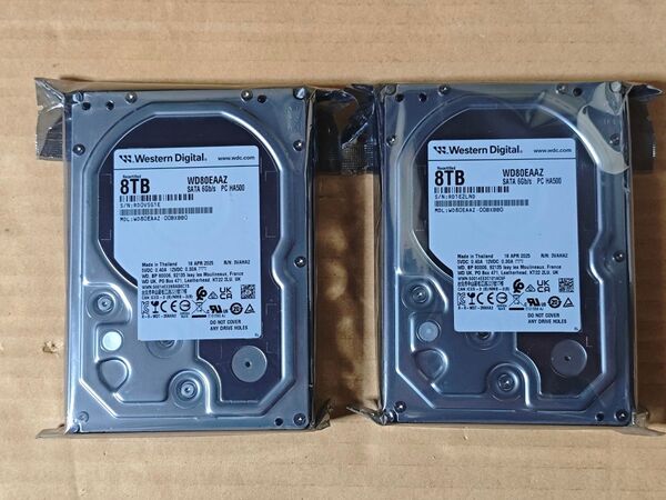 Western Digital 8TB HDD WD80EAAZ 未開封品2個セット