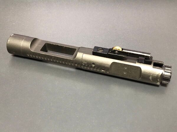 WE M4 純正ボルトキャリア ローディングノズル 中古