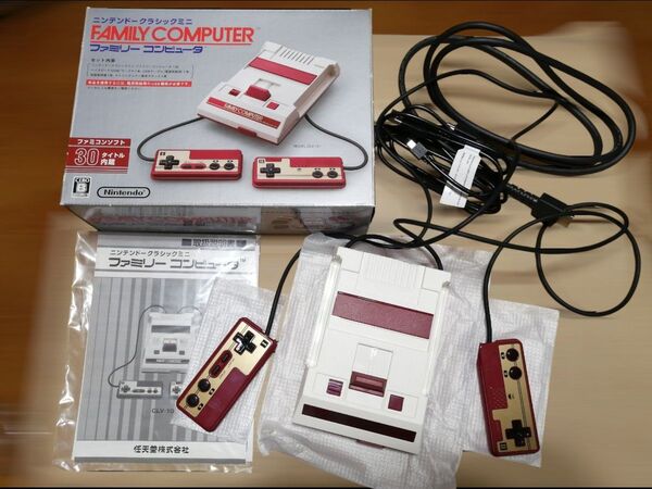 【美品】ニンテンドークラシックミニ ファミリーコンピュータ 任天堂 Nintendo
