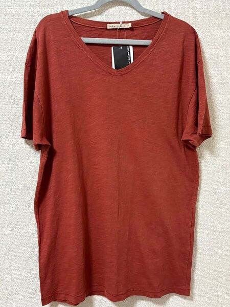 【未着用】nudie Jeans ヌーディジーンズTシャツ(XS)