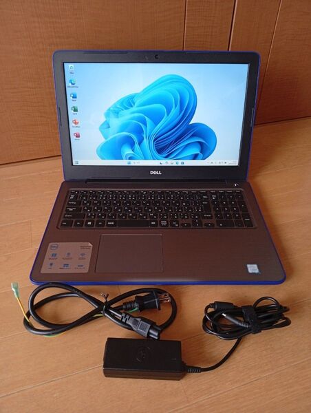 DELL Inspiron 15 5000 win11 i3-7100U SSD240GB RAM8GB マイクロソフトオフィス付