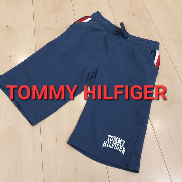美品 TOMMY HILFIGER 半ズボン サイズ122 紺色 ハーフパンツ トミーヒルフィガー