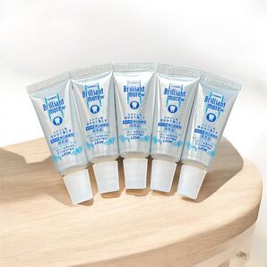 ブリリアントモアW ホワイトニング歯磨き粉 20g ×5試供品 旅行サイズ ブリリアントモアw ナチュラルペパーミント ライオン