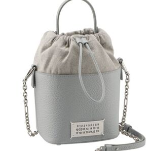 Maison Margiera 5AC バケットバッグ ペールブルー☆美品 ●定価の半額☆●マルジェラ バック 5AC