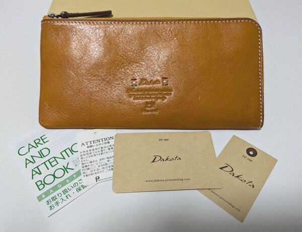 新品正規品 ダコタ Dakota トリコローレ L字ファスナー長財布 マスタード