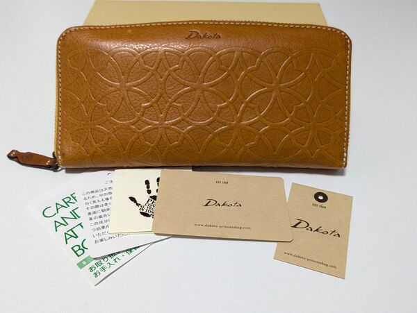 未使用 正規品 ダコタ Dakota リリーヴォ ラウンドファスナー長財布 牛革