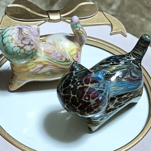 タイムセール2380→2180レア!!模様が美しく可愛らしい大漆の猫ちゃん2匹セット!!