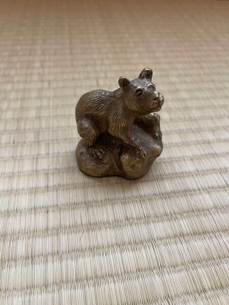 【1970年代 ブロンズ製 クマの置物】ヴィンテージ ペーパーウェイト/インテリア雑貨/重厚 オブジェ 熊 彫像