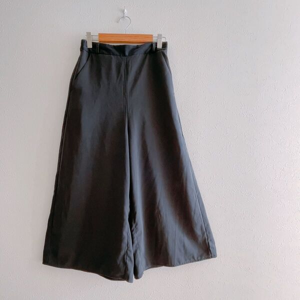 GU ガウチョパンツ ネイビー M ゆったり 上品 カジュアル
