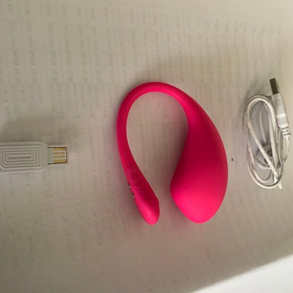 Lovense Lush3 + USB