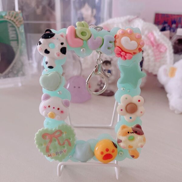 *.゜にゃんにゃんトレカケースキーホルダー*.゜ホイップデコ グリーン 猫