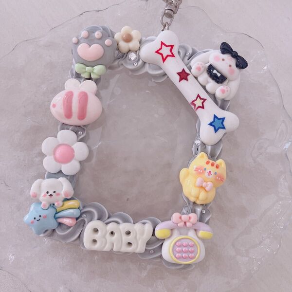 ※訳あり品※アニマルトレカケースキーホルダー*.゜ハンドメイド ホイップデコ