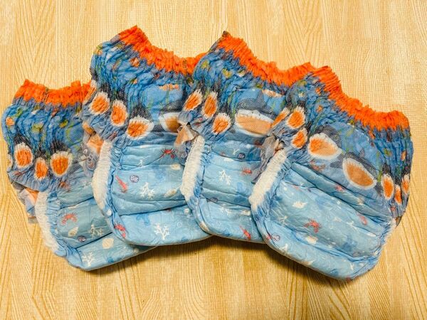 水遊びパンツ オムツ サメ柄 男の子 ビッグ 4枚セット まとめ売り