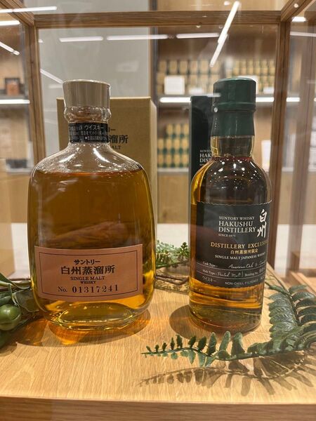(白州蒸溜所限定)化粧箱入ウイスキー新旧飲み くらべセット