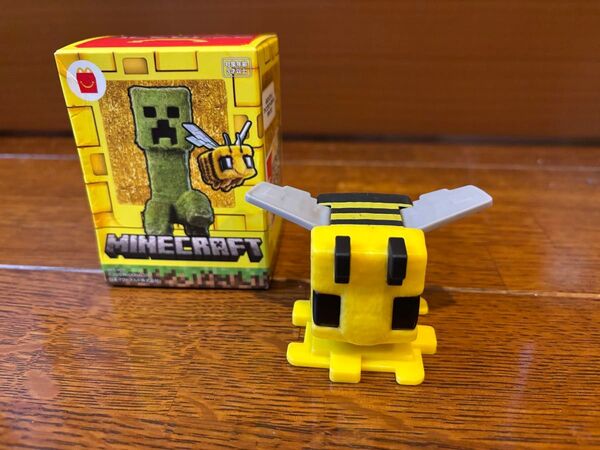 マクドナルド ハッピーセット マインクラフト ハチ