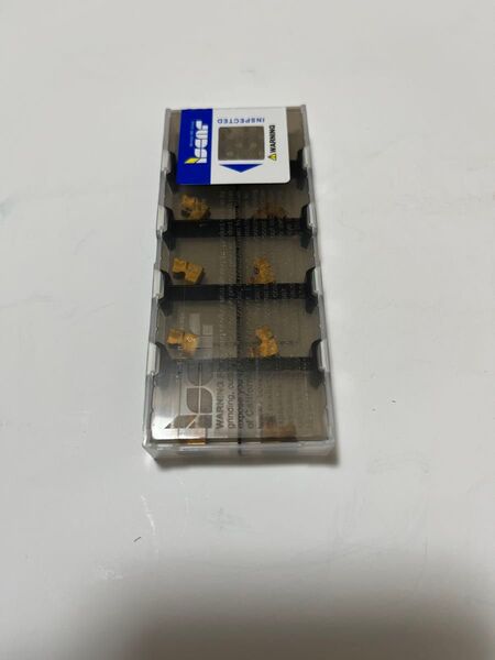 イスカル チップ 新品未使用品