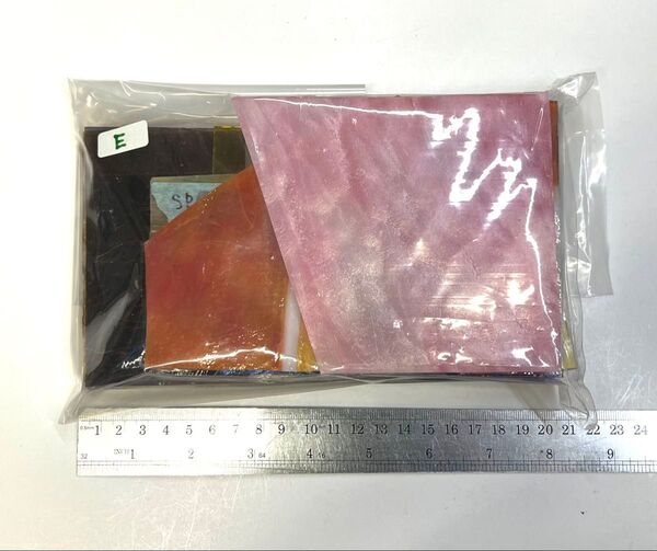 【お得】大きめガラス端材MIX 詰め合わせ 約1.5kg ステンドグラス材料 E