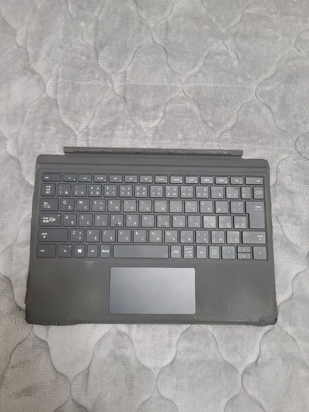 Surface Pro 4 5 6 7対応 純正タイプカバー Model1725