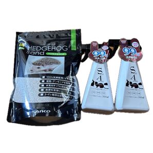 ハリネズミ用トイレ砂1kgと消臭除菌スプレー300ml×1,使用済み残量約2/3×1