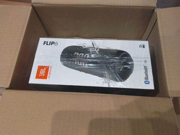 【新品未開封】JBL Bluetoothスピーカー FLIP6 グリーン