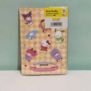 《新品》2025年 スケジュール帳 サンリオ カレンダー 手帳 ダイヤリー 月曜始まり