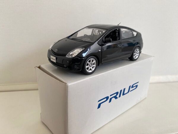 ★トヨタ プリウス ミニカー 1/30 ブラック 202 黒 カラーサンプル 色見本 非売品 20系 TOYOTA PRIUS