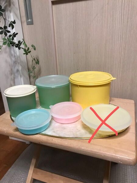 【まとめて5点】タッパーウェア 丸型 実用的普段使いに