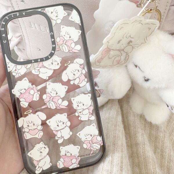 CASETiFY ムース&キャミー 総柄 by mikko illustrations ケース iphone 15 pro
