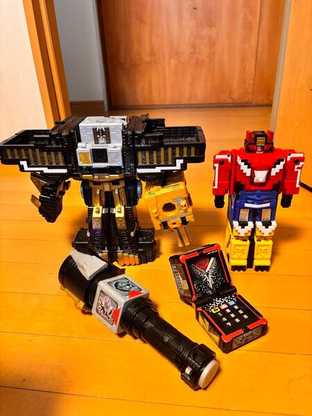 DXトウサイジュウオーセット キューブライノス・ウルフ・クロコダイル 動物戦隊ジュウオウジャー ジュウオウキューブ 変身セット