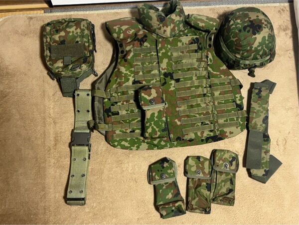 【美品】陸上自衛隊 防弾チョッキ2型 (エスアンドグラフ製・複製品)写真セット