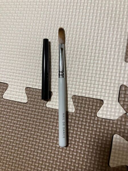 ネイルデダンス コリンスキー スカルプチュアブラシキャップ付き