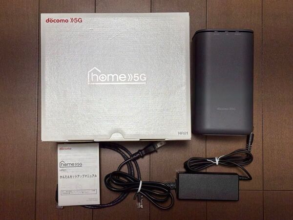 docomo home 5G HR01 ダークグレー