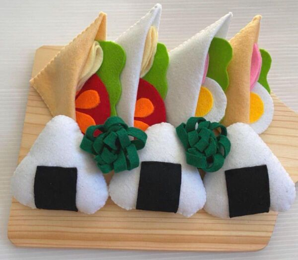 フェルト ハンドメイド 手作り おままごと 新品 おにぎりサンドイッチセット おもちゃ 知育玩具 モンテッソーリ