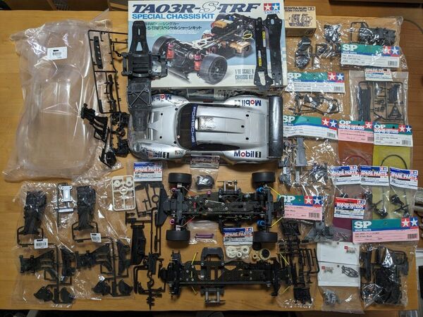 【当時物:訳有品含む】★タミヤ▲TA03R-S/TA03R TRF SPECIALシャーシ、他▼TA03系OP/SPパーツ多数●