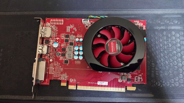 AMD Radeon R9 360 2GB