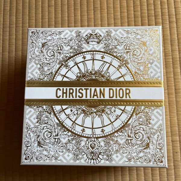 Christian Dior 空き箱