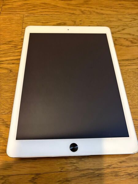 iPad Air 初代 第1世代 16GB シルバー Wi-Fiモデル