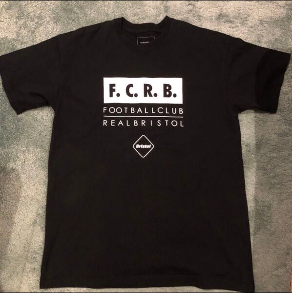 FCRB Tシャツ M Bristol Tシャツ Tee 半袖 tee 黒 ブラック トップス