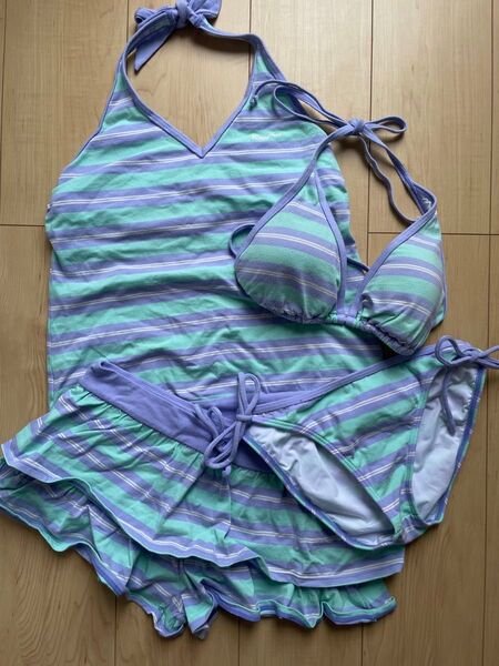 *11L ボーダー柄水着4点セット