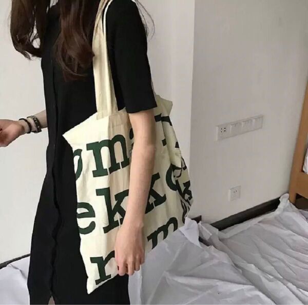 トートバッグ ショルダーバッグ バッグ ブラック文字