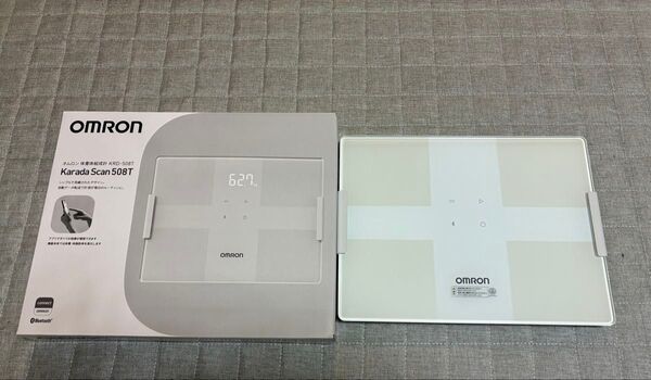 【新品、未使用】 OMRON 体重体組成計 KRD-508T ホワイト
