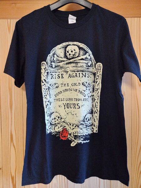 RISE AGAINST ライズ・アゲインスト Tシャツ Mサイズ